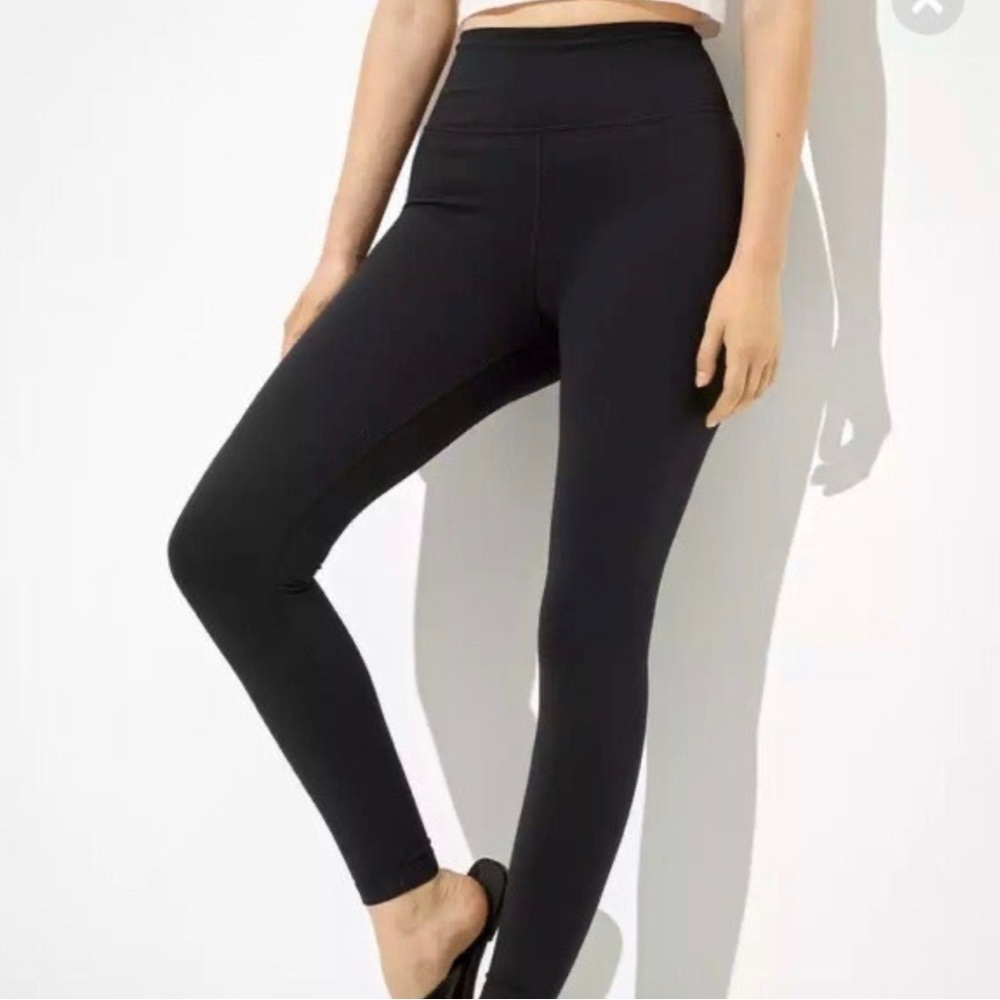 Aerie Chill Play Move Leggings